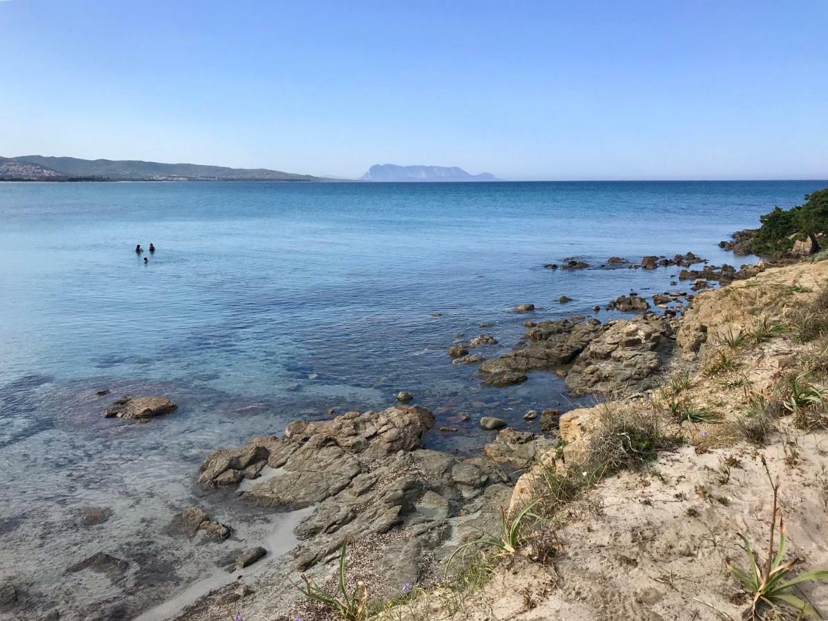 Le Case Di Helga Budoni Exterior foto